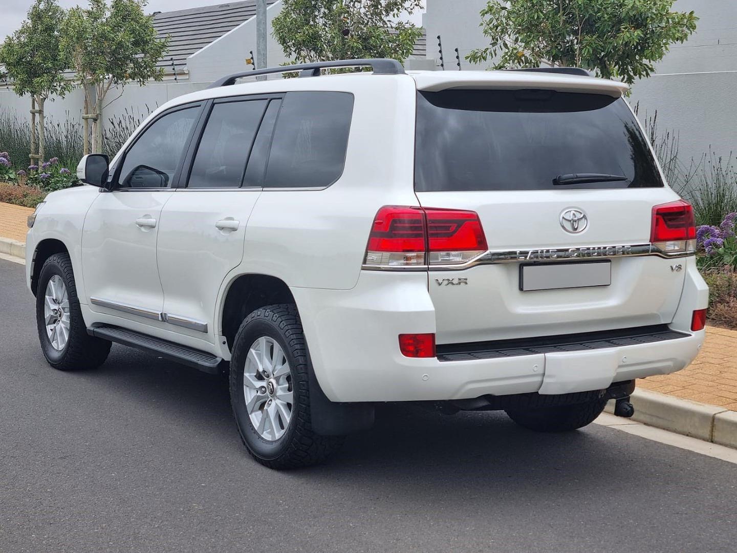 2018 Toyota Land Cruiser 200 4.5D-4D V8 VX-R